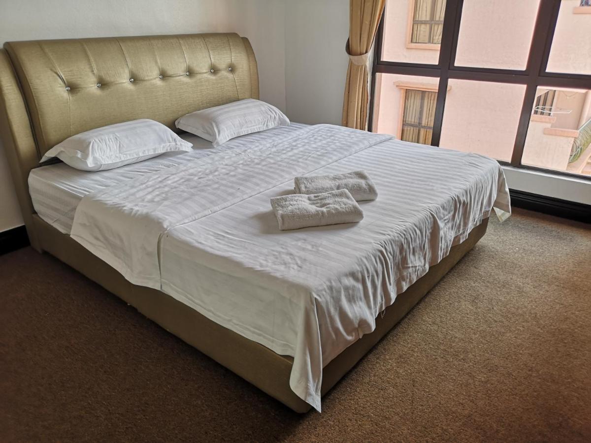 Marina Court Kk City Homestay Kota Kinabalu Exterior foto